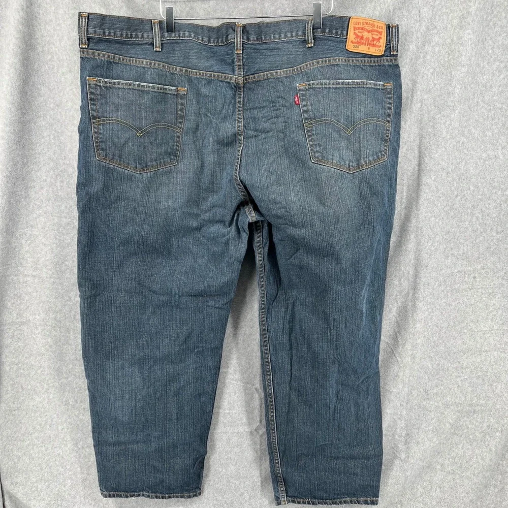 Levis 550 Relaxed Fit Mens Blue Denim Jeans 54x29 Medium Wash 01550-2765